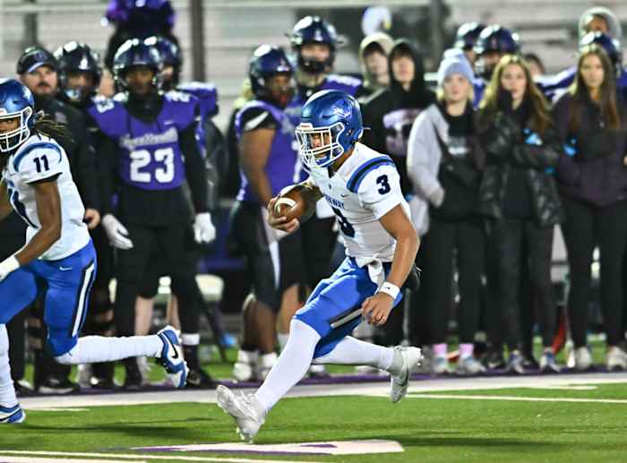 231124_00039_fb_6a_semi